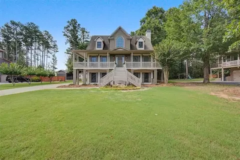 62 River Walk Pkwy, Euharlee, GA 30145