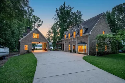 293 Buckhorn Dr, Temple, GA 30179
