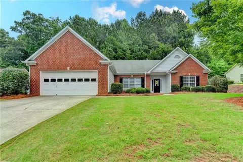 4940 Rolling Rock Dr, Buford, GA 30518