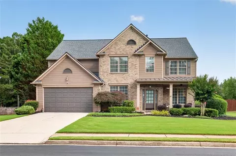 6630 Grand Magnolia Dr, Sugar Hill, GA 30518