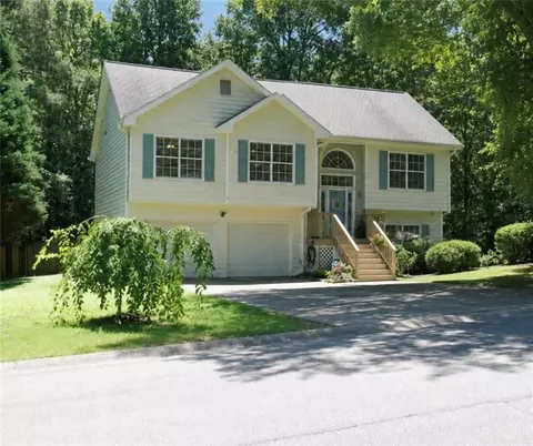 3257 Camens Way NE, Buford, GA 30519