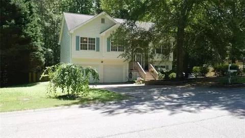 3257 Camens Way NE, Buford, GA 30519