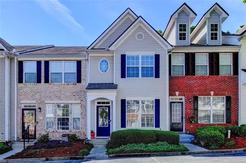 1364 Penhurst Dr, Lawrenceville, GA 30043