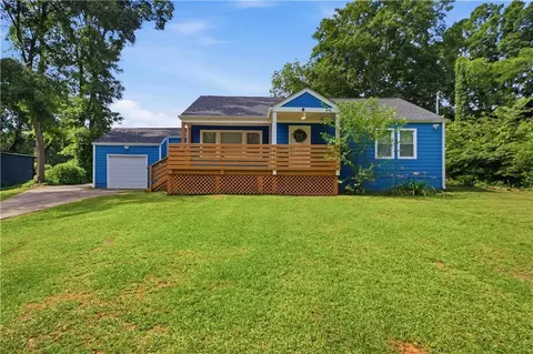 2477 Mcafee Rd, Decatur, GA 30032