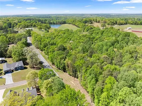 View/Area - 4346 Woods Bridge Rd, Commerce, GA 30529 photo 6 of 13