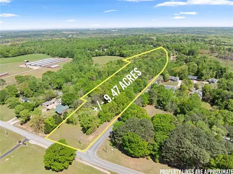 View/Area - 4346 Woods Bridge Rd, Commerce, GA 30529 photo 1 of 13