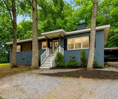 372 Gabrels Dr, Clarkesville, GA 30523
