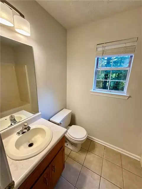 Bath - 30 Stoneview Ter, Covington, GA 30016 photo 1 of 1