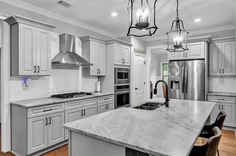 Kitchen - 103 Heights Ave, Forsyth, GA 31029 photo 3 of 4