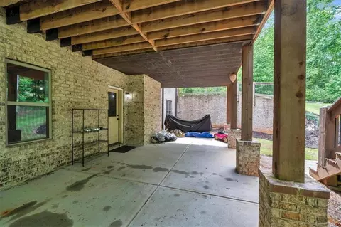 Exterior - 103 Heights Ave, Forsyth, GA 31029 photo 7 of 18