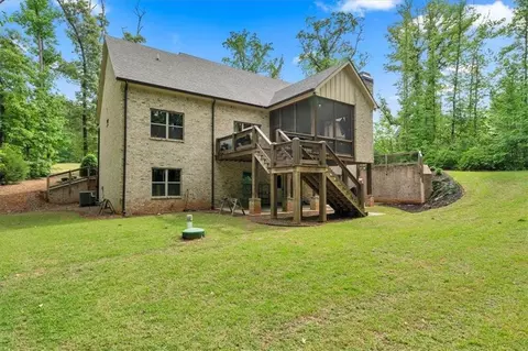 Exterior - 103 Heights Ave, Forsyth, GA 31029 photo 8 of 18