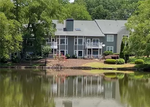 306 Mill Pond Rd, Roswell, GA 30076
