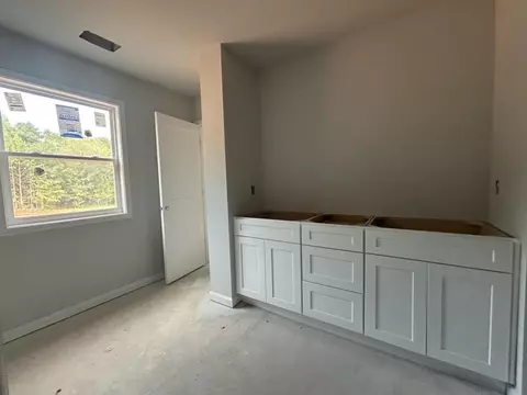 Bath - 354 Flying Eagle Dr, Commerce, GA 30529 photo 1 of 1