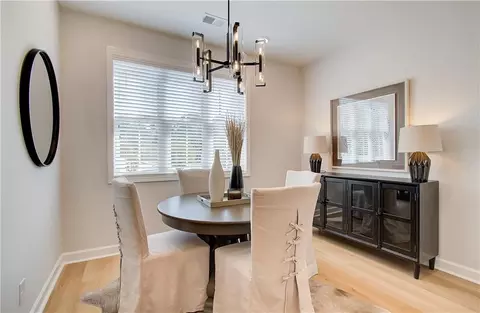 1924 Kinnard Aly, Kennesaw, GA 30144