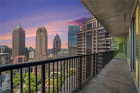 1080 Peachtree St NE #2515, Atlanta, GA 30309