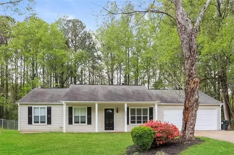 2989 Owens Meadow Dr, Kennesaw, GA 30152