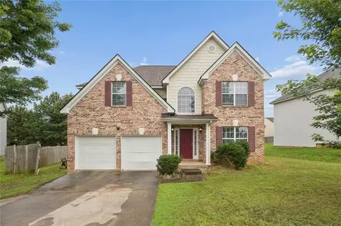 439 Lake Ridge Ln, Fairburn, GA 30213