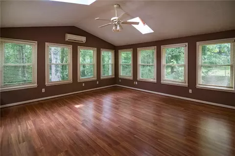 Living - 3881 Vicki Ct, Duluth, GA 30096 photo 3 of 4