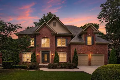 750 Creek Wind Ct, Johns Creek, GA 30097