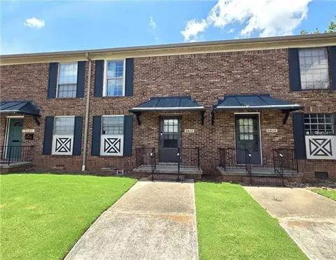 5617 Kingsport Dr NE, Atlanta, GA 30342