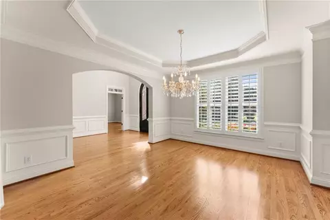 Living - 136 Riverview Dr, Suwanee, GA 30024 photo 4 of 7
