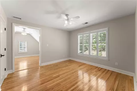 Bedroom - 136 Riverview Dr, Suwanee, GA 30024 photo 5 of 10