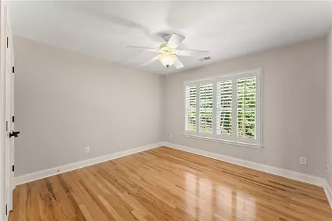 Bedroom - 136 Riverview Dr, Suwanee, GA 30024 photo 7 of 10