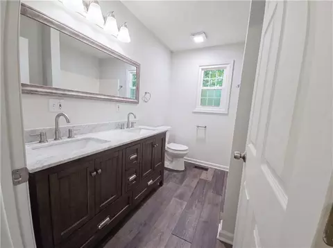 Bath - 45 Griffith St, Buchanan, GA 30113 photo 1 of 4