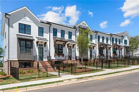 630 Skytop Dr #157, Cumming, GA 30040