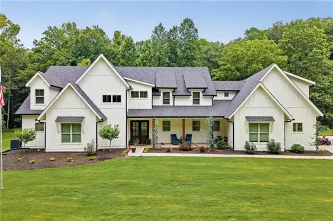 1485 Duffy Grizzle Rd, Dahlonega, GA 30533