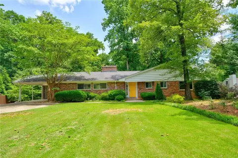 6311 Hunting Creek Rd, Atlanta, GA 30328