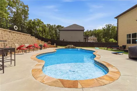 Exterior - 217 Sebastian Cv, Hampton, GA 30228 photo 6 of 10