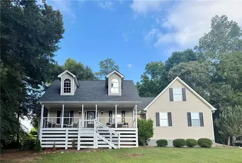 710 Shoal Creek Dr, Griffin, GA 30223