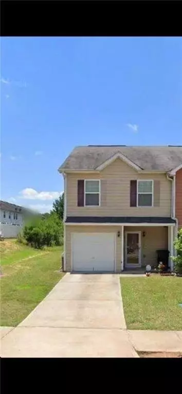 1727 Old Dogwood, Jonesboro, GA 30238