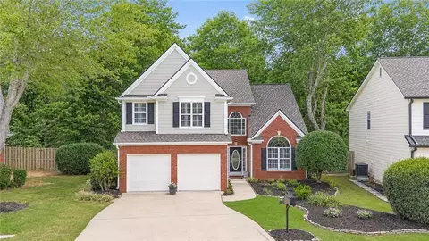 1410 Primrose Dr, Roswell, GA 30076