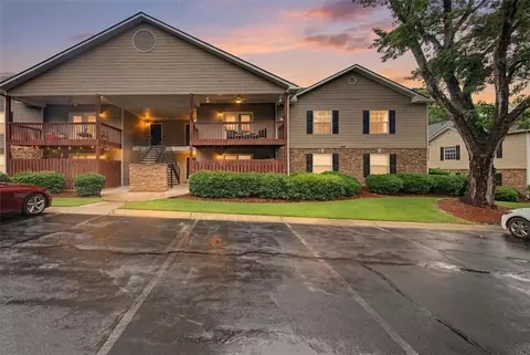 604 Brighton Pt, Atlanta, GA 30328