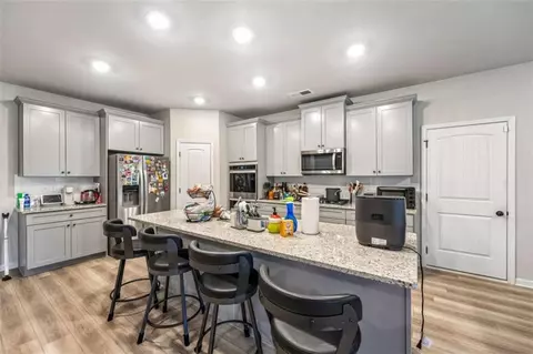 Kitchen - 415 Traditions Ln, Hampton, GA 30228 photo 1 of 5