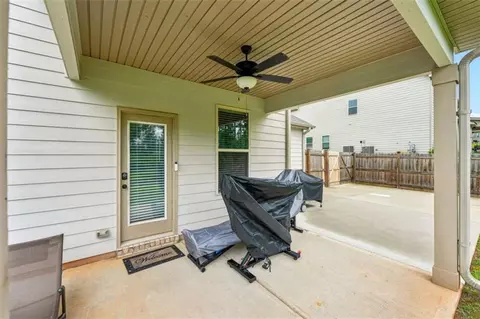 Exterior - 415 Traditions Ln, Hampton, GA 30228 photo 4 of 18