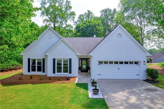 1525 Keystone Dr, Suwanee, GA 30024