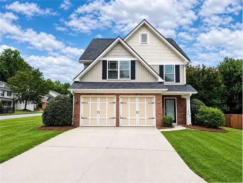 137 Darby Run Dr, Hiram, GA 30141