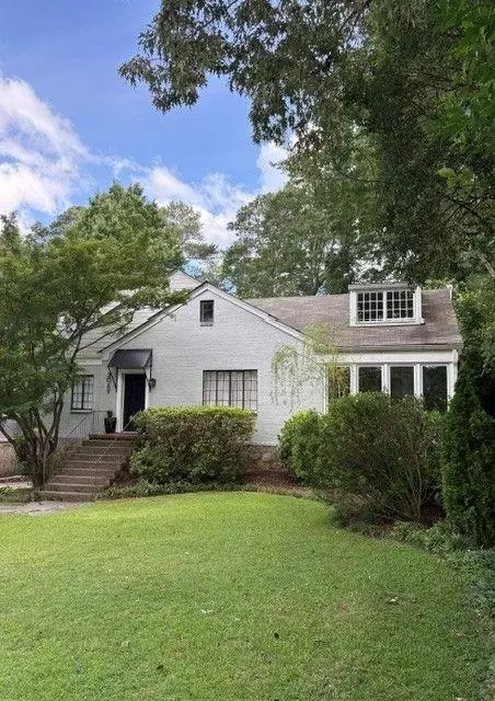 2069 Edinburgh Ter NE, Atlanta, GA 30307