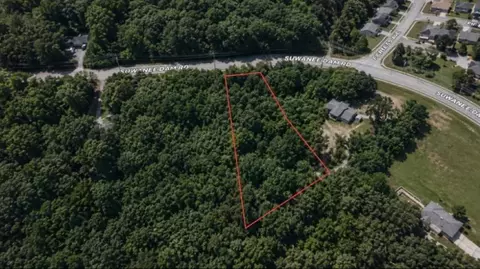 6354 Suwanee Dam Rd, Sugar Hill, GA 30518