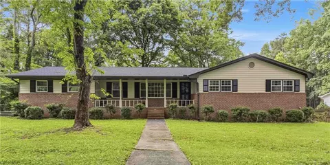 420 Creekview Ct, Marietta, GA 30064
