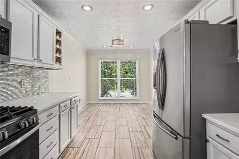 Kitchen - 1391 Buckingham Ct, Hampton, GA 30228 photo 1 of 4