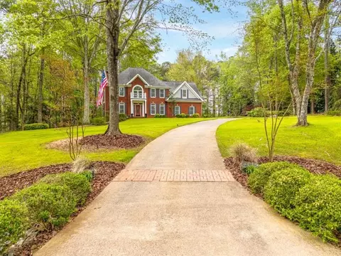4880 Rosewood Lake Dr, Cumming, GA 30040