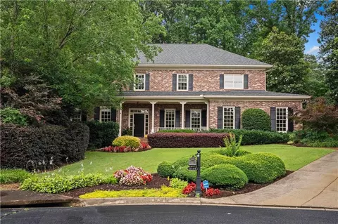 2796 Payton Oaks Dr, Atlanta, GA 30345