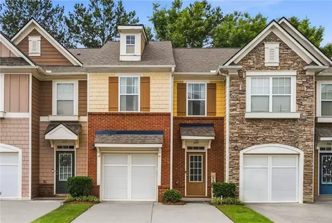 2079 Lakeshore Overlook Dr NW, Kennesaw, GA 30152