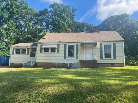 3273 N Fulton Ave, Hapeville, GA 30354