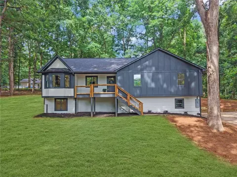 Exterior - 2000 Doefield St, Canton, GA 30115 photo 1 of 10