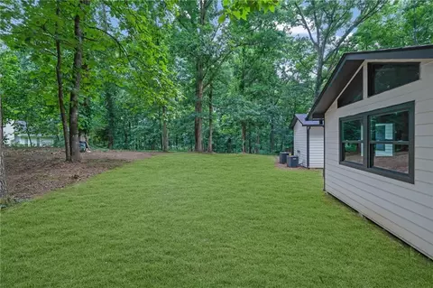 Exterior - 2000 Doefield St, Canton, GA 30115 photo 4 of 10